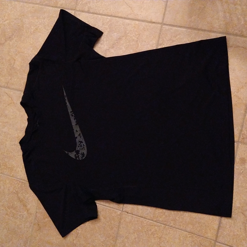 Nike Dri-fit t shirt